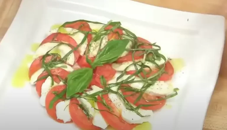 Caprese Salad: A Refreshing Italian Classic